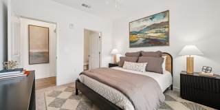 Colina Hillside Gallery 17
