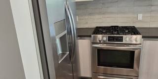 740 S Ridgeley Dr Gallery 4