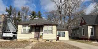 811 MONROE Street Gallery 1