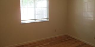 Cute Home Boasting Hardwood, close to Enloe and downtown Chico! Gallery 6