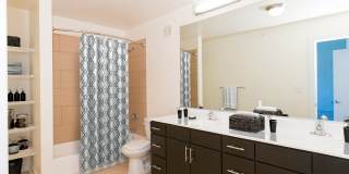 Marketplace at Fells Point Gallery 22