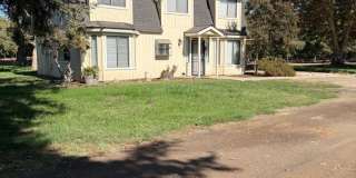 3 bedroom with office Country property Gallery 1