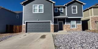 3 Bed 3 bath house in 80925!! Gallery 1