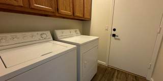 3 BEDROOM HOME NO NEIGHBORS BEHIND! Gallery 18