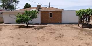 Cozy 4-bedroom, 2-bathroom home! Showings available Soon! Price Drop!! Gallery 25