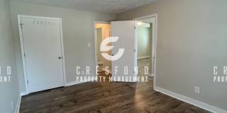 2ND FLOOR Spacious & Updated 1 Bed, 1 Bath Apartment Gallery 13
