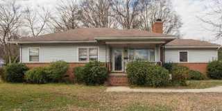 Charming 3BR Home Near Duke Regional – Move-In Ready! Gallery 1
