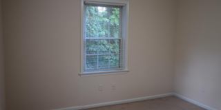 2057 38TH Street SE Gallery 36