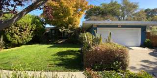 3 Bed 2 Bath Single Family Home In Hayward Gallery 1