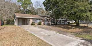 Beautiful 3 Bedroom/1 Bathroom Home in Mobile! Gallery 6