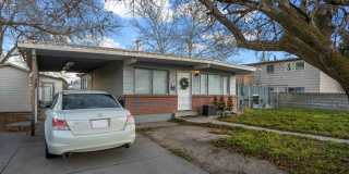 3193 Montclair St - DOWN Gallery 1