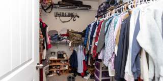 Exquisite 2-Story Home: Luxury Living in Tranquil Cul-de-Sac Setting!! Gallery 35