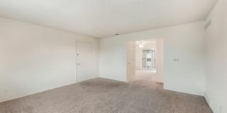 Colonial Village Gallery 25