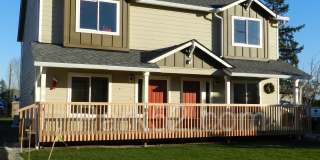 3 bedroom 1.5 bathroom duplex in Fife! Gallery 1