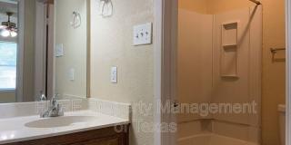 604 Country Aire Dr Gallery 25
