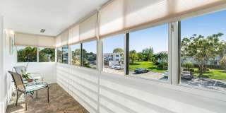 329 Markham O Gallery 21