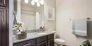 Parc at Bentonville Luxury Apartments Gallery 11