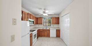 440 Ashwood Place Gallery 10