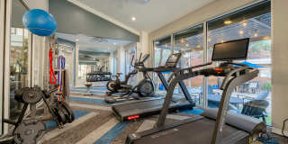 Silver Creek Apartments Gallery 18