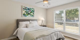 The Residence on Lamar Gallery 29