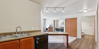 The Blakely at Echo Lake - 55+ Senior Housing Gallery 12