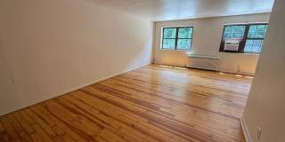 5424 Fifth Avenue Gallery 179