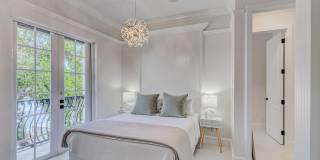 27 Marina Gardens Drive Gallery 56