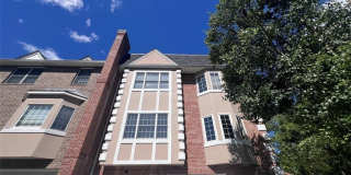 100 Stonegate Trail Gallery 1