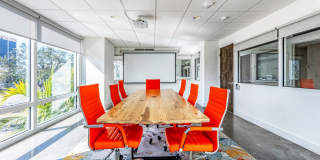 Bold Lofts & Cowork Sarasota Gallery 21