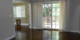 1651 River Road Gallery 6