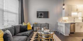 The Pointe North Hills Gallery 9