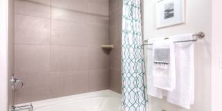 Mira First & M Gallery 21