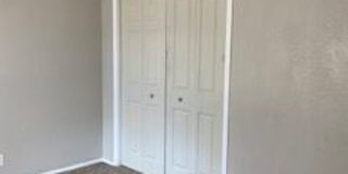 5433 Encino Road Gallery 11