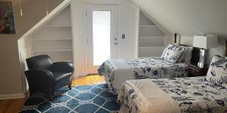 300 4th Avenue Gallery 28