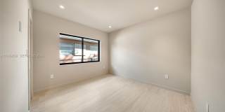 2625 SW 32nd Ct Gallery 17