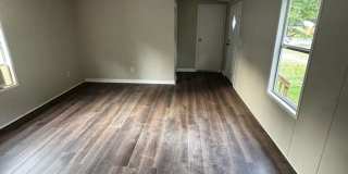 2 Bedrooms - 2 Bathrooms Gallery 3