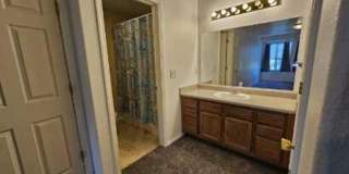 3 Bedroom 2 Bathroom Bozeman Condo Gallery 9