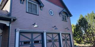 Carriage House Gallery 1