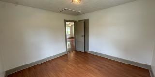 2BR Home in Kingsport - Basement Storage 2BR Home in Kingsport - Basement Storage Gallery 6
