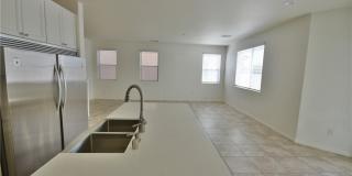 3041 Lake Como Avenue Gallery 11