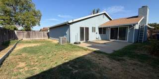 Available to Rent Today!!! Charming 4-Bedroom Home with Spacious Living Areas & Large Backyard! Gallery 53