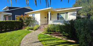 Charming Mid-Century Bungalow & Updated Cottage in the Heart of Downtown Sonoma ~340 Church Street Gallery 3