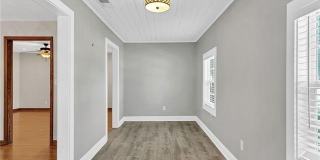 619 W 25TH Avenue Gallery 11