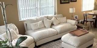 2120 NE 56th Street unit: A Gallery 5