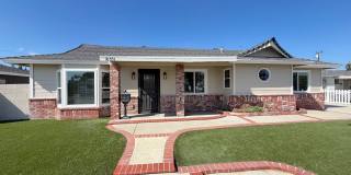 3 Bedroom home with 1 Bedroom Guest House Included! Gallery 1