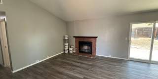 4 bedroom 2 bath! Gallery 8