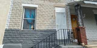 Renovated Three Bedroom w/ New Flooring throughout in Southwest Gallery 13