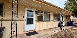 Wonderful 2-Bed, 1-Bath Duplex Unit in Fort Collins, CO! Gallery 1