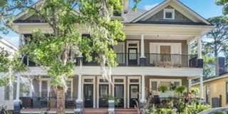 216 W 41st Street Gallery 1