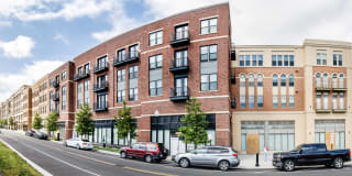 Crest At Skyland Town Center Gallery 54